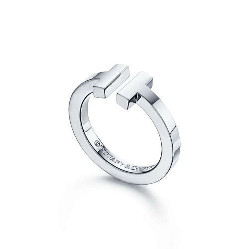 Tiffany-ring album cover